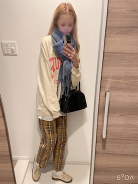 「BEAUTY&YOUTH UNITED ARROWS(ビューティーアンドユースユナイテッドアローズ)のアイテム(ストール/ショール)」を使った、mik_.さん(レディース・162cm)の秋コーディネート