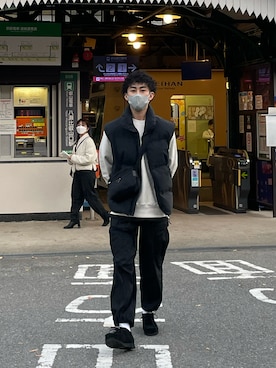 「H&M（エイチ・アンド・エム）のアイテム（ベスト）」を使った、kaito kageyamaさん（メンズ・176cm）の秋コーディネート