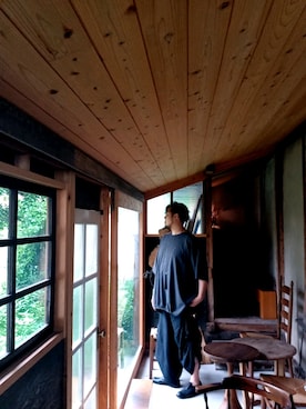 「Kujaku（クジャク）のアイテム」を使った、島田料理店さん（メンズ・183cm）の夏コーディネート