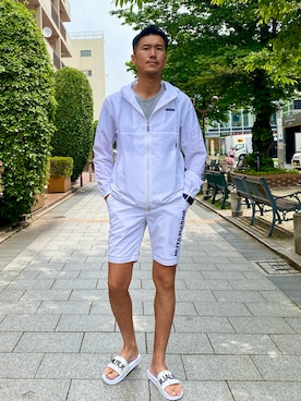 「1piu1uguale3 RELAX（ウノピュウノウグァーレトレリラックス）のアイテム（サンダル）」を使った、_tsubasa_yさん（メンズ・181cm）の春コーディネート
