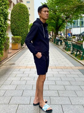 「1piu1uguale3 RELAX（ウノピュウノウグァーレトレリラックス）のアイテム（サンダル）」を使った、_tsubasa_yさん（メンズ・181cm）の春コーディネート