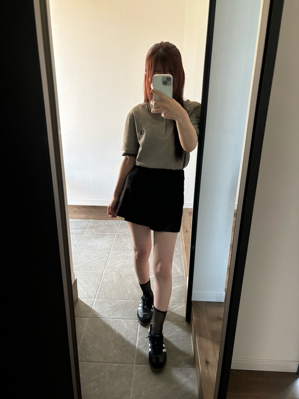 「休日コーデ、アディダスオリジナルス、低身長、低身長コーデ、低身長女子」｜「FRED PERRYのThe Fred Perry Shirt - M3600／フレッドペリーポロシャツ（ポロシャツ、グレー系）」を使った、saachanさん（レディース・150cm）の夏コーディネートの1枚目の写真