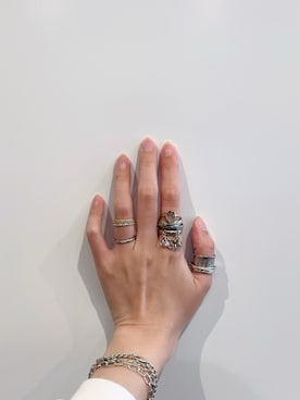 「アイテム（リング）」を使った、おもちさん（レディース・165cm）の秋コーディネート