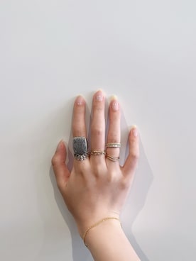 「アイテム（アクセサリー）」を使った、ぺりさん（レディース・165cm）の秋コーディネート
