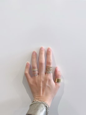 「アイテム（バングル/リストバンド）」を使った、おもちさん（レディース・165cm）の冬コーディネート