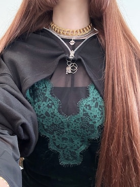 「アイテム（チャーム）」を使った、おもちさん（レディース・165cm）の冬コーディネート