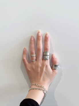 「アイテム（アクセサリー）」を使った、おもちさん（レディース・165cm）の秋コーディネート