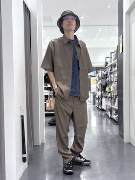 「LAKOLE（ラコレ）のアイテム」を使った、ETTYTY335さん（メンズ・172cm）の春コーディネート