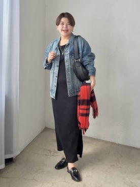 「アイテム（ストール/ショール）」を使った、asuka.kさん（レディース・161cm）の秋コーディネート