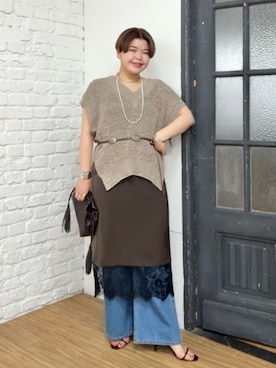 「RIVE DROITE（リヴドロワ）の【抜け感】ギマコットンニットベスト　(夏服)（ニット/セーター、ブラウン系）」を使った、asuka.kさん（レディース・161cm）の夏コーディネート