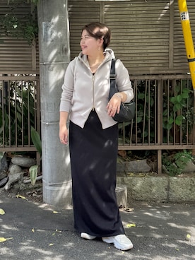 「アイテム（パーカー）」を使った、asuka.kさん（レディース・161cm）の秋コーディネート