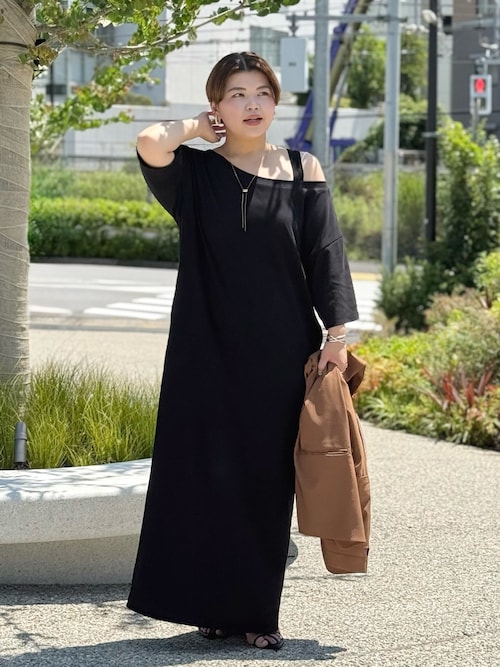 予約【新色追加！】【MONN.:.(モン)】オープンネックワンピース