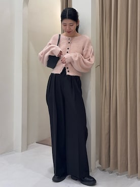 「アイテム（カーディガン/ボレロ）」を使った、gussan_lemageさん（レディース・168cm・30代）の冬コーディネート