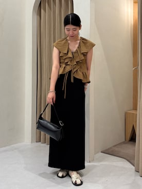 「CAPRICIEUX LE'MAGE（カプリシューレマージュ）のフリルカラーブラウス（シャツ/ブラウス）」を使った、gussan_lemageさん（レディース・168cm・20代）の夏コーディネート