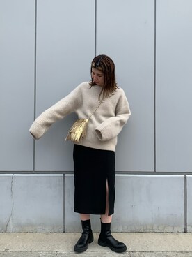 ヤクラクーンカシミア畦プルオーバーを使った人気ファッション