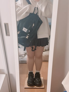 「アイテム（バックパック/リュック）」を使った、nanakoさん（レディース・156cm）の秋コーディネート