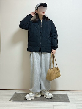 「アイテム（スウェットパンツ）」を使った、mocaさん（レディース・155cm）の冬コーディネート