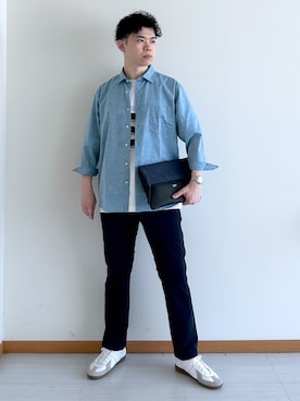 「TAKEO KIKUCHI（タケオキクチ）の【接触冷感】ハイブリッド リネン 七分袖シャツ（シャツ/ブラウス、ブルー系）」を使った、イッシーさん（メンズ・172cm）の夏コーディネート