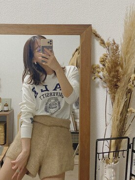 「ZARA（ザラ）のアイテム（パンツ、ベージュ系）」を使った、hinataさん（レディース・156cm）の秋コーディネート