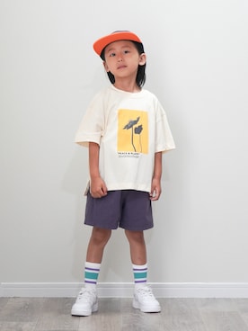 「LOWRYS FARM（ローリーズファーム）の【接触冷感・クイックドライ】機能フォトＴ　734445（Tシャツ/カットソー、ベージュ系）」を使った、ryochan☺︎さん（キッズ・110cm）の夏コーディネート