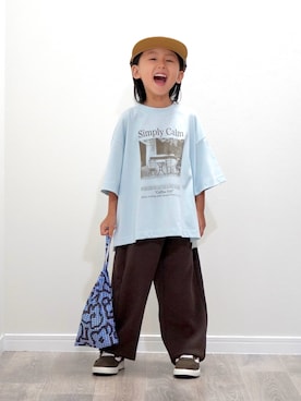 「LOWRYS FARM（ローリーズファーム）の【接触冷感・クイックドライ】機能フォトＴ　734445（Tシャツ/カットソー、グレー系）」を使った、ryochan☺︎さん（キッズ・110cm）の夏コーディネート