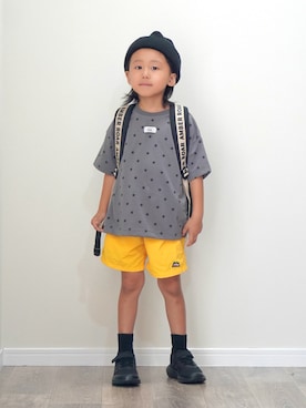 「adidas（アディダス）の《adidas》COREFAITO6.0ELC（スニーカー、ブラック系）」を使った、ryochan☺︎さん（キッズ・110cm）の夏コーディネート