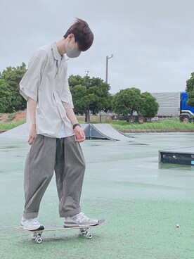 「DOOPZ（ドープス）のアイテム（スラックス）」を使った、たさん（メンズ・183cm）の夏コーディネート