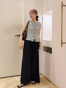 「LOWRYS FARM（ローリーズファーム）のアイテム（ベスト）」を使った、yuipiさん（レディース・158cm）の秋コーディネート