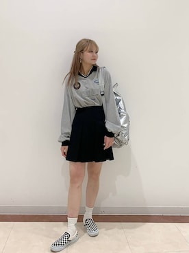 「アイテム（バックパック/リュック、シルバー系）」を使った、yuipiさん（レディース・158cm）の春コーディネート