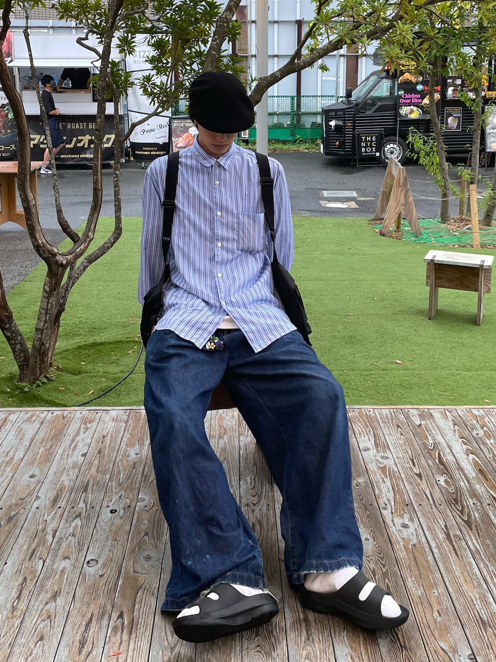 「秋のコーデ、メンズ、instagram、ワイドパンツ、ベスト×シャツ、KANGOL、いいね、save、フォローお願いします🤑、デート、シャツスタイル、ベスト」｜「KANGOLの【KANGOL / カンゴール】ウール504　ハンチング（ハンチング/ベレー帽、ブラック系）」を使った、たかあきさん（メンズ・179cm）の秋コーディネートの1枚目の写真