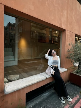 「アイテム（バッグ）」を使った、Kelly Chenさん（レディース・166cm）の冬コーディネート