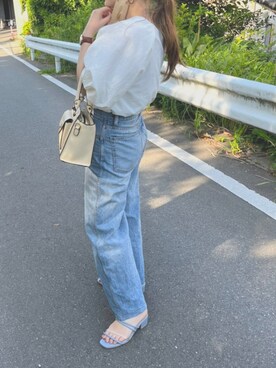 「UNIQLO（ユニクロ）のハイライズワイドストレートジーンズ（デニムパンツ）」を使った、Mioさん（レディース・156cm）の夏コーディネート