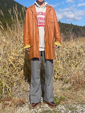「アイテム（モカシン/デッキシューズ、ブラウン系）」を使った、Tさん（メンズ・180cm）の冬コーディネート