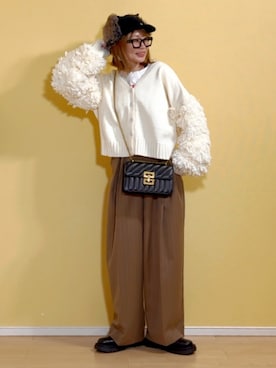 「アイテム（キャップ）」を使った、高野軍曹さん（レディース・158cm）の秋コーディネート