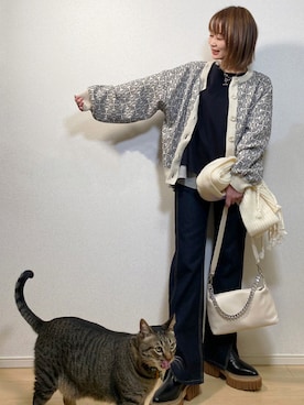 「厚底ブーツ」｜「アイテム（その他トップス）」を使った、高野軍曹さん（レディース・158cm）の冬コーディネート