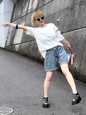 「3coins（3coins）のアイテム（ブレスレット）」を使った、高野軍曹さん（レディース・158cm）の秋コーディネート
