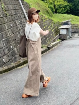 「チュニック」｜「アイテム（オールインワン・サロペット）」を使った、高野軍曹さん（レディース・158cm）の春コーディネート