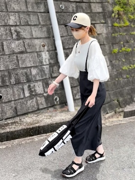 「Aラインスカート」｜「アイテム（アクセサリー）」を使った、高野軍曹さん（レディース・158cm）の夏コーディネート