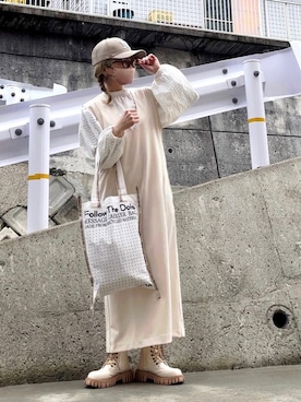 「DAISO（DAISO）のアイテム（キャップ）」を使った、高野軍曹さん（レディース・158cm）の冬コーディネート