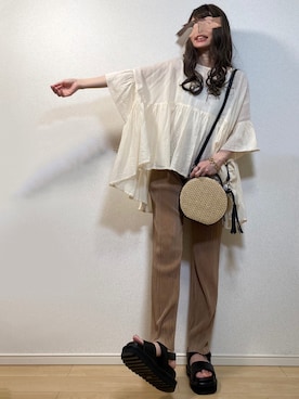 「JUNOAH」｜「アイテム（サンダル）」を使った、高野軍曹さん（レディース・158cm）の夏コーディネート