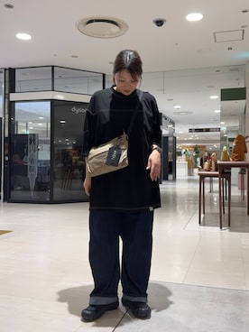 「russet（ラシット）のトラベルサコッシュ（ショルダーバッグ、ベージュ系）」を使った、yyuuuさん（レディース・158cm）の夏コーディネート