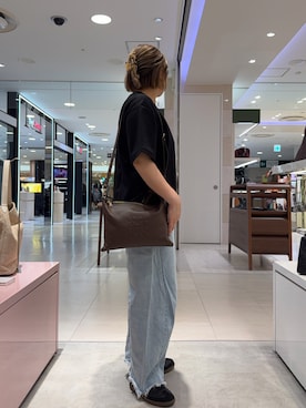 「russet（ラシット）の［本革・370g］ソフトレザーショルダーバッグ(CE-1547)（ショルダーバッグ、ブラウン系）」を使った、yyuuuさん（レディース・158cm）の春コーディネート