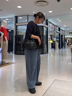 「russet（ラシット）のレザー巾着4WAYショルダーバッグ（ショルダーバッグ、ブラック系）」を使った、yyuuuさん（レディース・158cm）の夏コーディネート