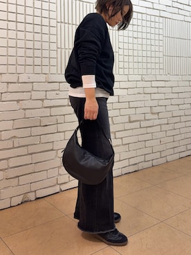 「アイテム（ボディバッグ/ウエストポーチ）」を使った、yyuuuさん（レディース・158cm）の秋コーディネート