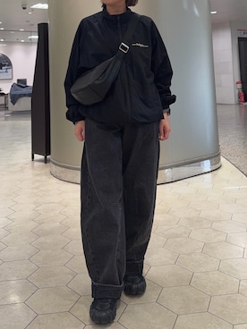 「アイテム（ボディバッグ/ウエストポーチ）」を使った、yyuuuさん（レディース・158cm）の冬コーディネート