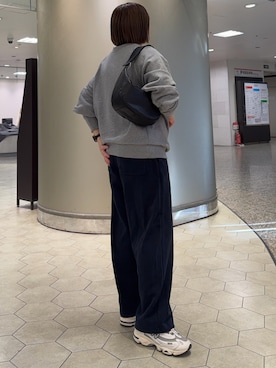 「アイテム（ボディバッグ/ウエストポーチ）」を使った、yyuuuさん（レディース・158cm）の冬コーディネート