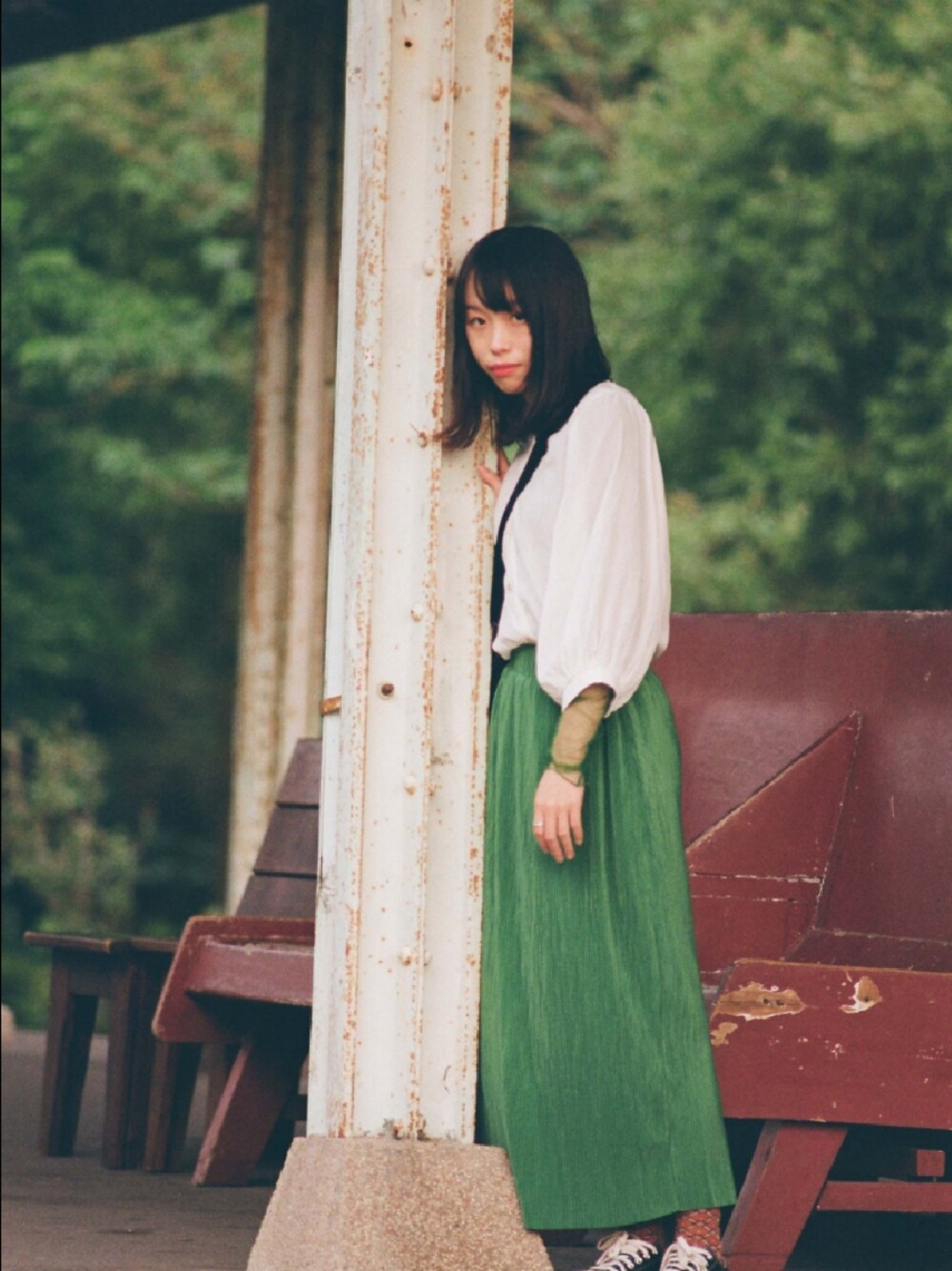 「綠色、白、裙子、透膚」｜「QUEEN SHOPのアイテム（その他トップス、ホワイト系）」を使った、LayMooさん（レディース・157cm）の夏コーディネートの1枚目の写真
