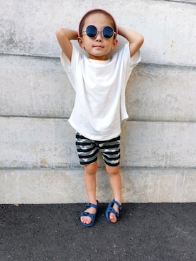 「apres les cours（アプレレクール）のアイテム（ニットキャップ/ビーニー）」を使った、しんしんさん（キッズ・100cm）の夏コーディネート
