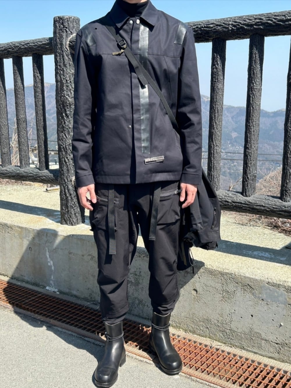 ACRONYM / アクロニウム】P23Q-DS wide drawcord trousersを使った人気