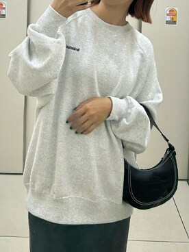 「BROKEN BASE（ブロークンベース）のアイテム（スウェット）」を使った、hiyoriさん（レディース・157cm）の秋コーディネート